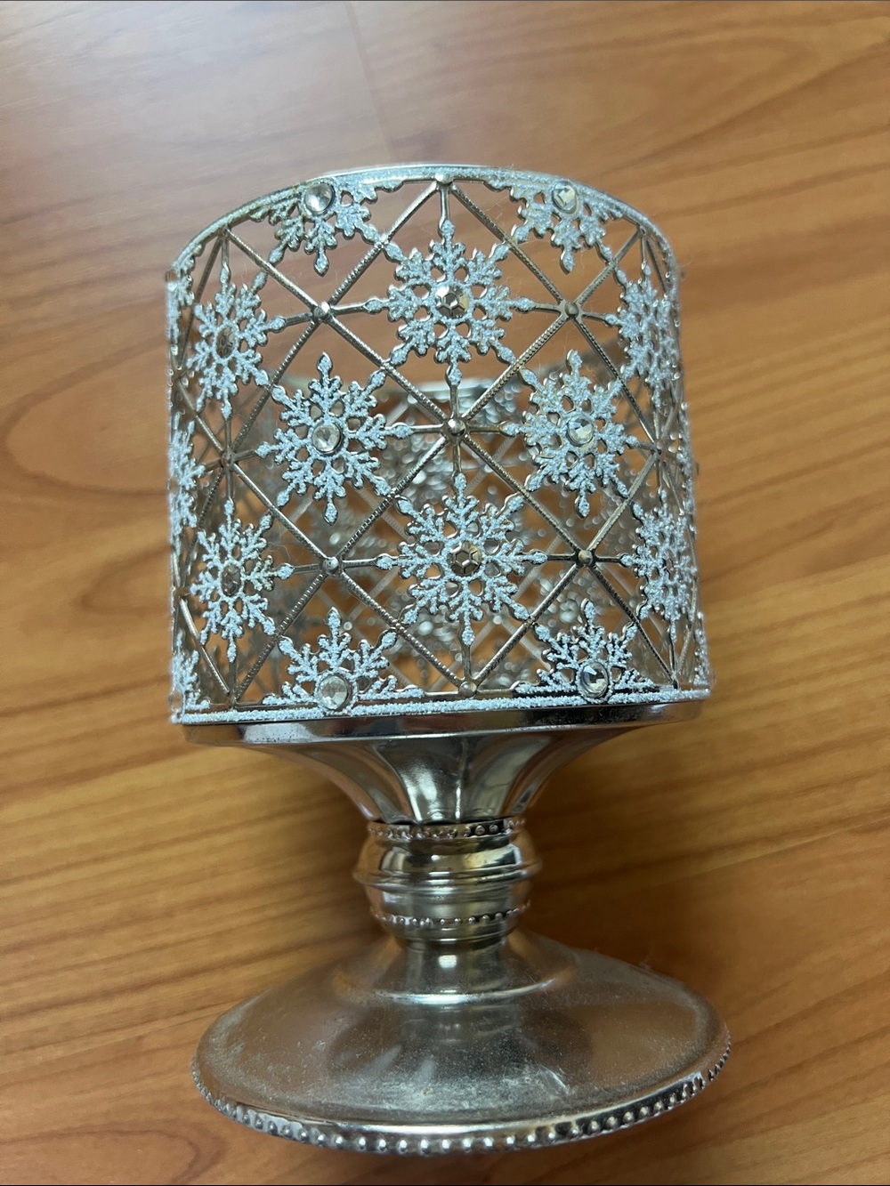 Bath & Body Works Silver Snowflake Metal Candle Holder